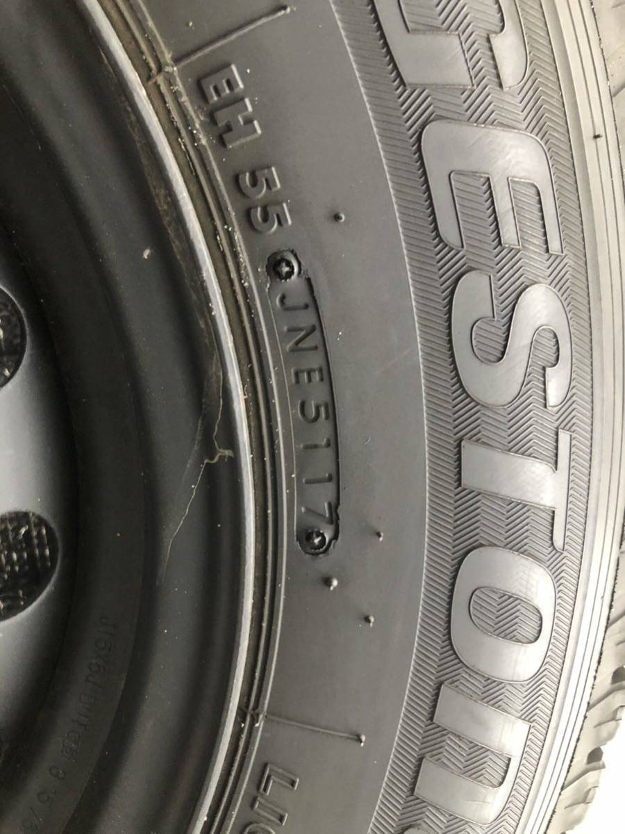 トヨタ ハイエース スタッドレスタイヤスチールホイール4本セット 195 