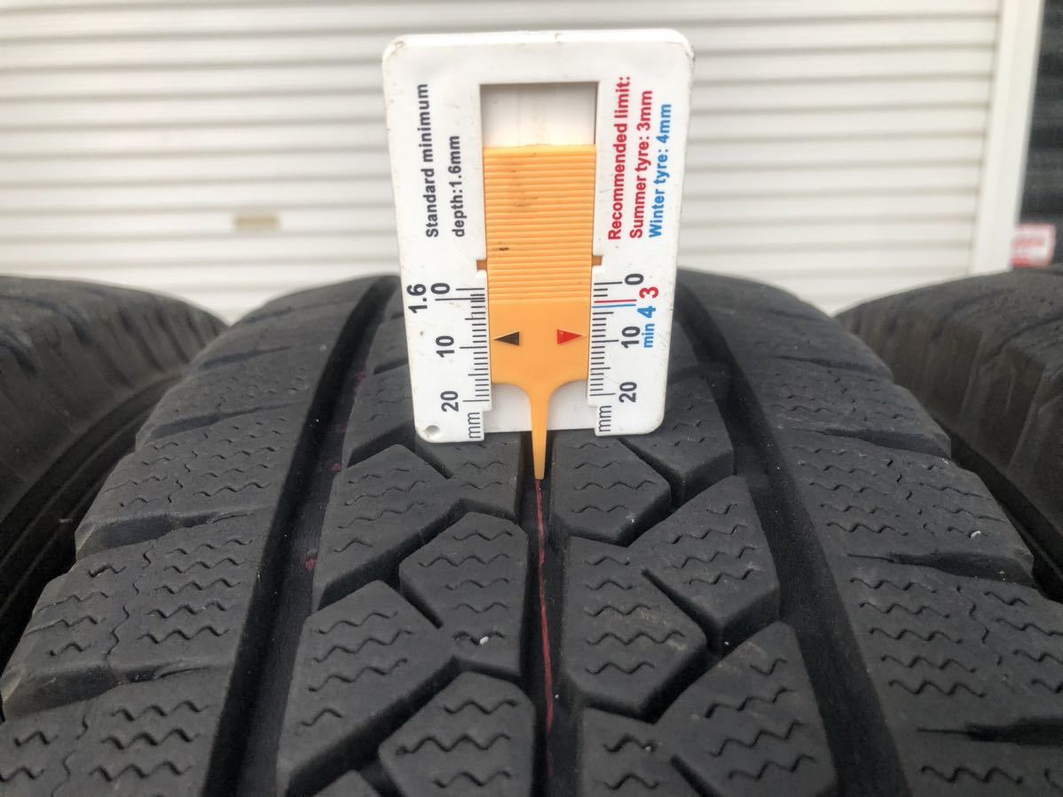 トヨタ ハイエース スタッドレスタイヤスチールホイール4本セット 195 