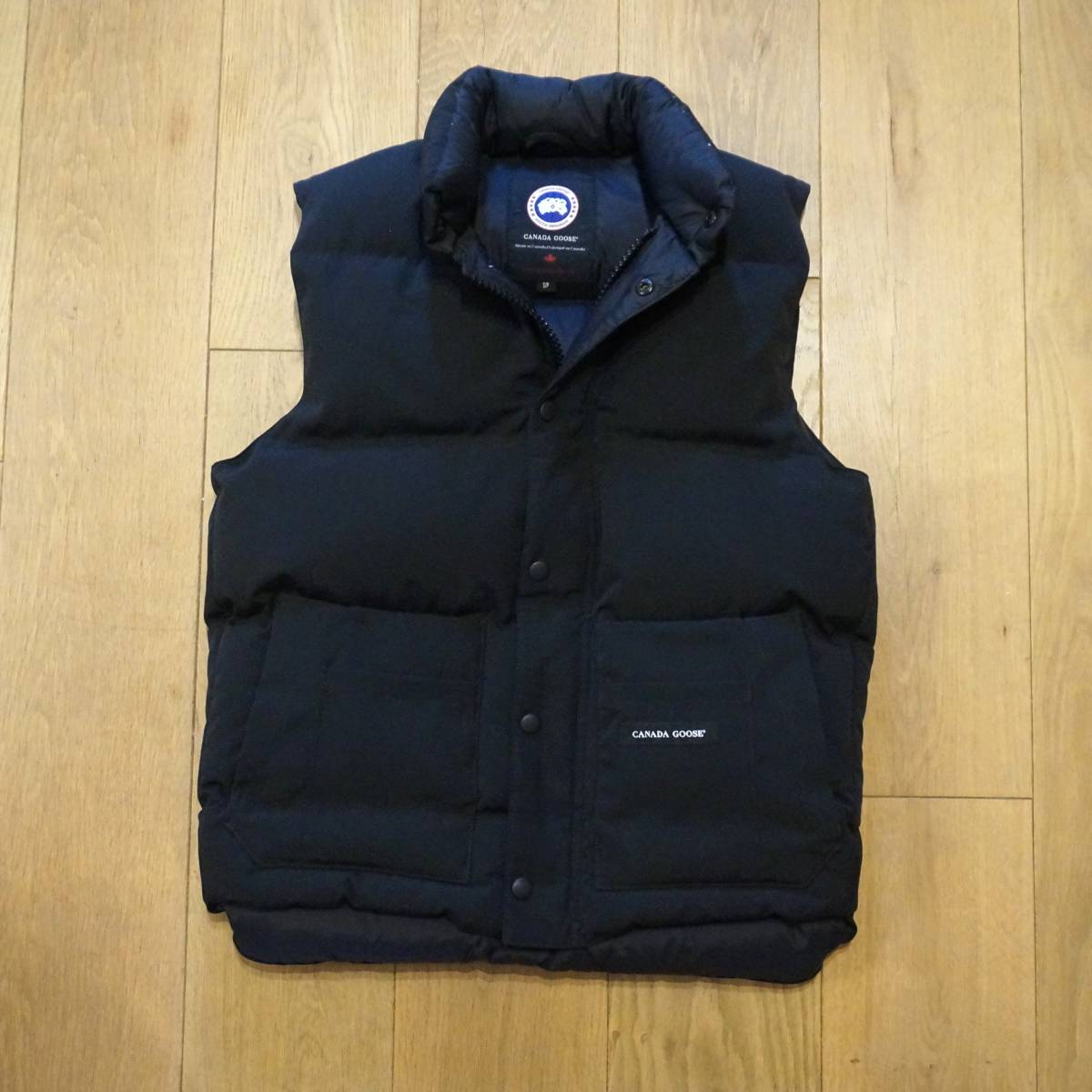 CANADA GOOSE／カナダグース】ウィンザーベスト WINDSOR VEST 黒