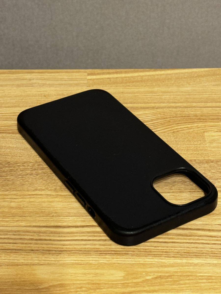 Apple純正レザーケース iPhone13用_6