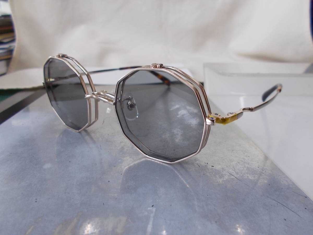 ジョンレノン 跳ね上げ式 Lennon John サングラス メガネ ジョン・レノン 美品✨John 跳ね上げ式フリップアップ ジョンレノンメガネ跳ね上げ1088-3⁄正規販売店全国対応JR大府駅前 丸眼鏡 | 跳ね上げサングラス 丸メガネ めがね、コンタクト 安い商品を通販