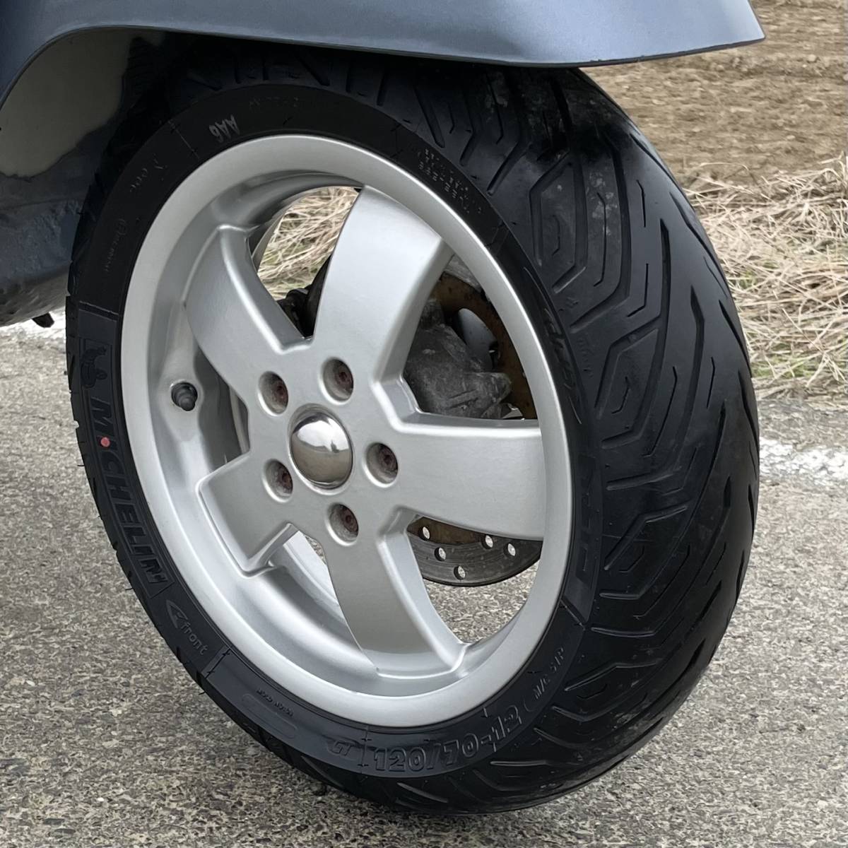 VESPA GTS250IE 実動 書類付き ZAPM451 低走行 好調 ETC付き ベスパ 検 