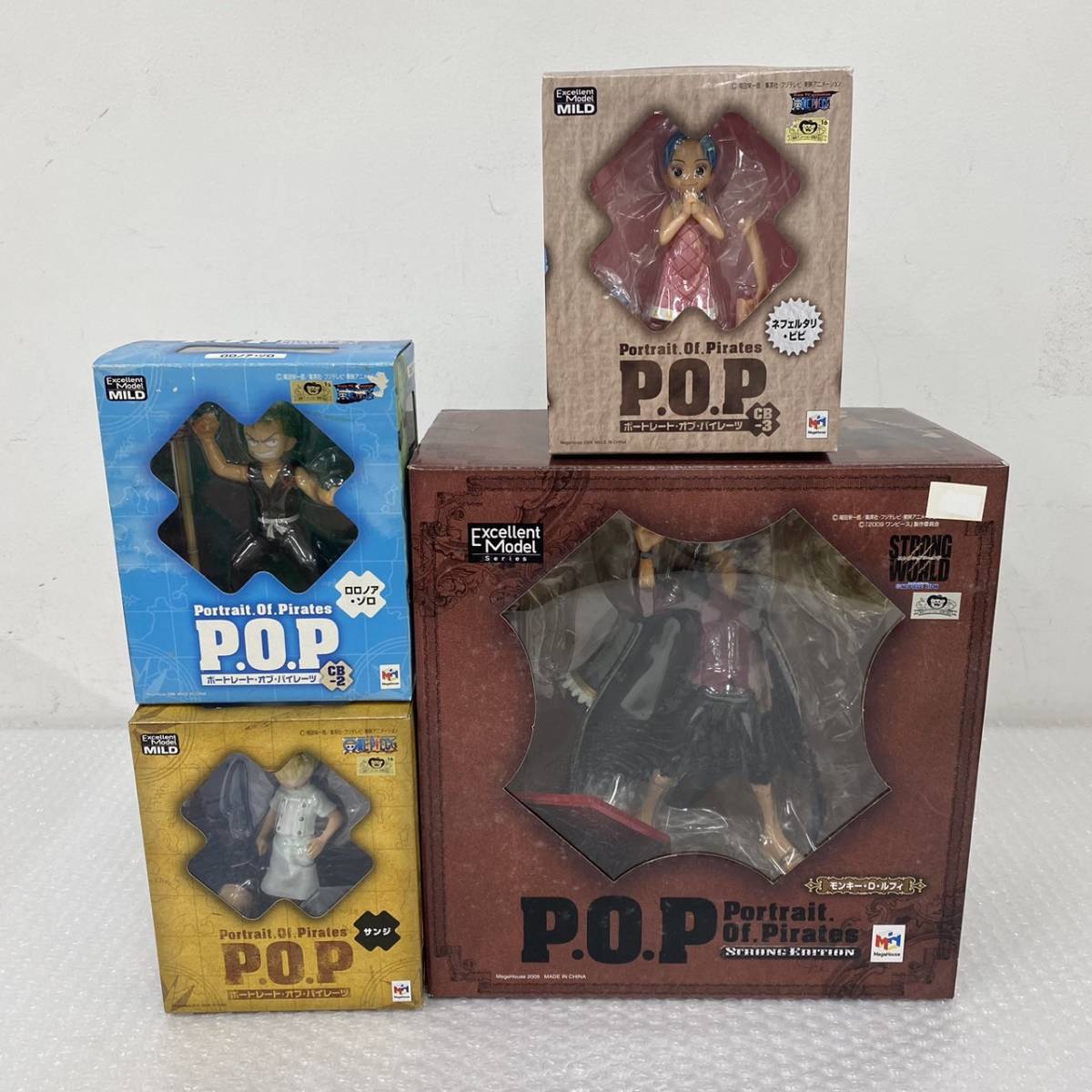 P4249(105)-404/TY8000【名古屋】フィギュア 4点まとめ ONEPIECE モンキー・Ｄ・ルフィ / ロロノア・ゾロ / サンジ / ネフェルタリ・ビビ