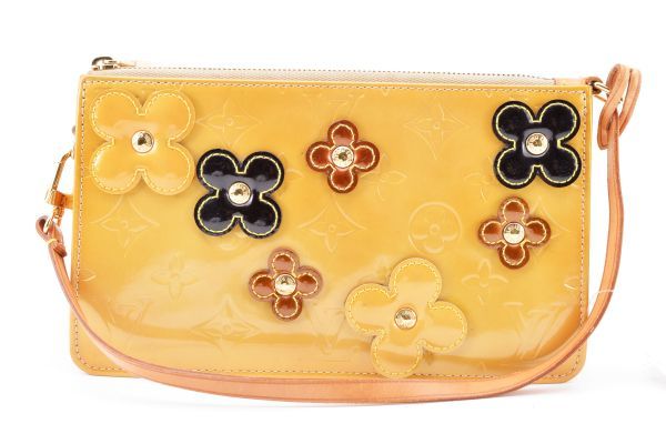 VUITTON　アクセサリーポーチ　ファウラー　モノグラムマット　エナメル ルイ・ヴィトン(LOUIS VUITTON)ルイ・ヴィトン ファウラー