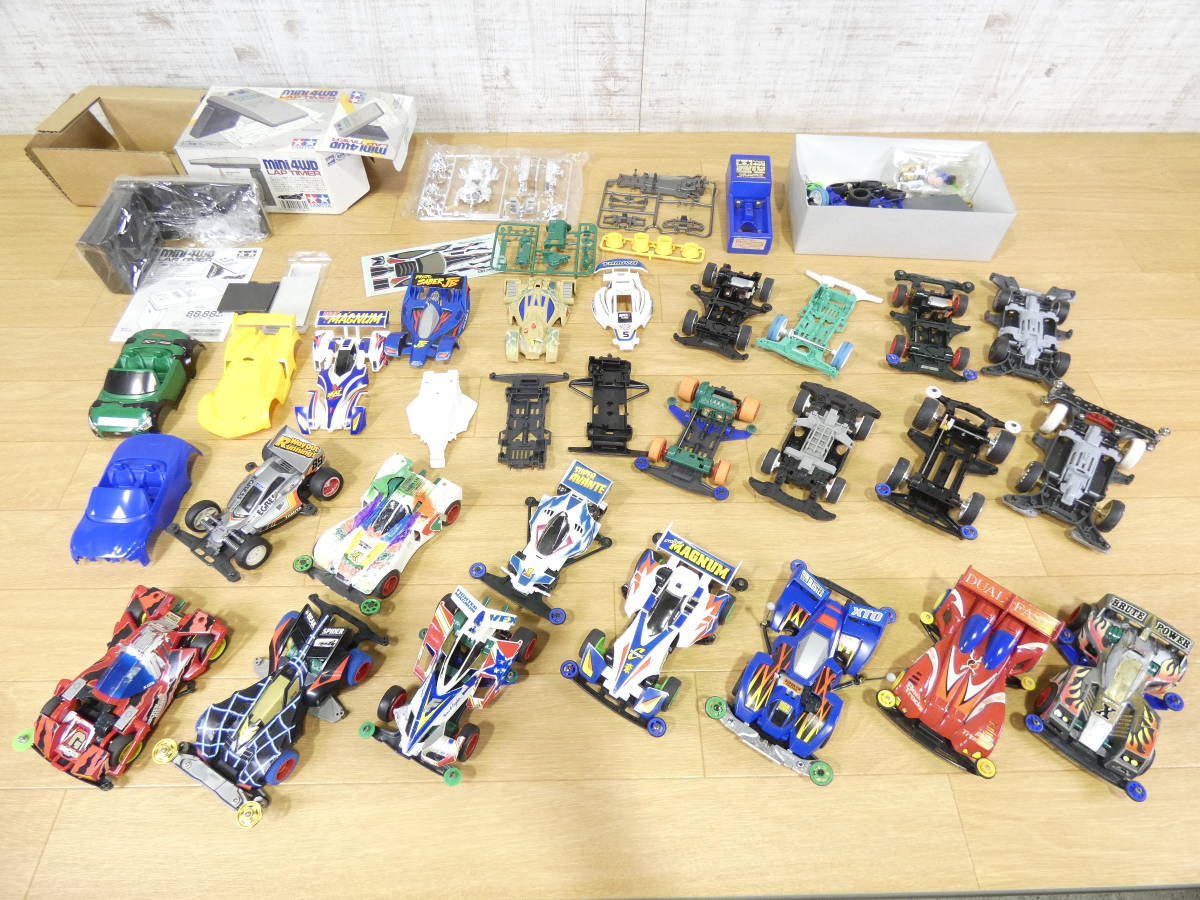 ◎ジャンク タミヤ プラモデル ミニ四駆 ジャンクセット 充電器・ラップタイマー付き まとめて 約1.5kg 車両(完成品)/モーターなど ＠80