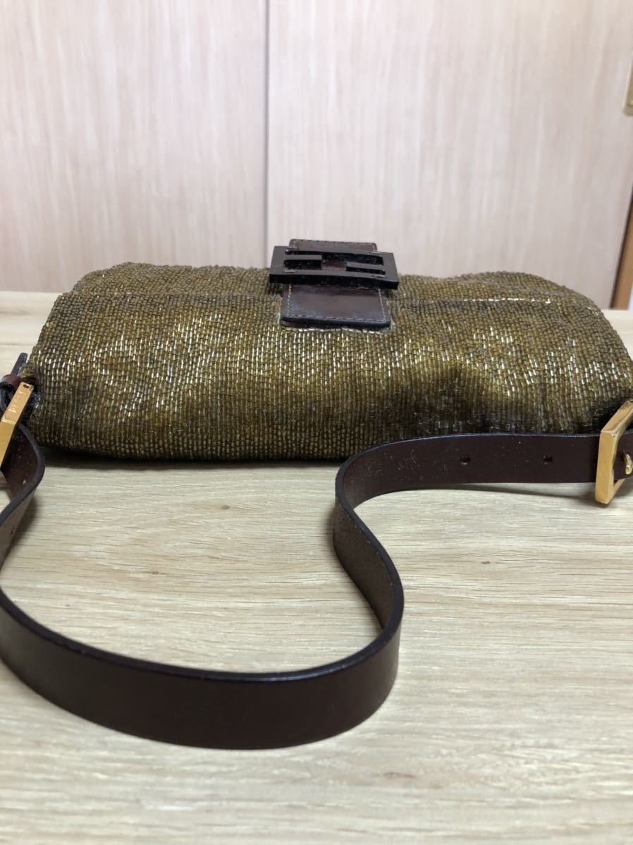 【超希少】FENDI フェンディ マンマバケット ハンドバッグ ショルダー 総ビーズ FF 金具 フラップ レザー イエロー 黄色