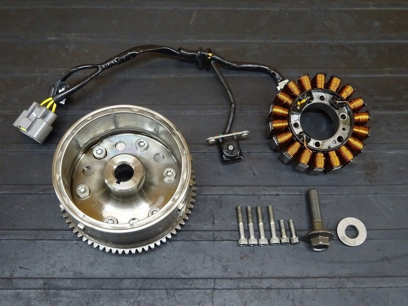 人気SALE，品質保証 231013 CBR250RR MC51-1000 ジェネレーターセット フライホイール ピックアップコイル エンジンパーツ(ホンダ用)｜売買されたオークション情報、yahooの商品情報をアーカイブ公開 - オークファン ホンダ用