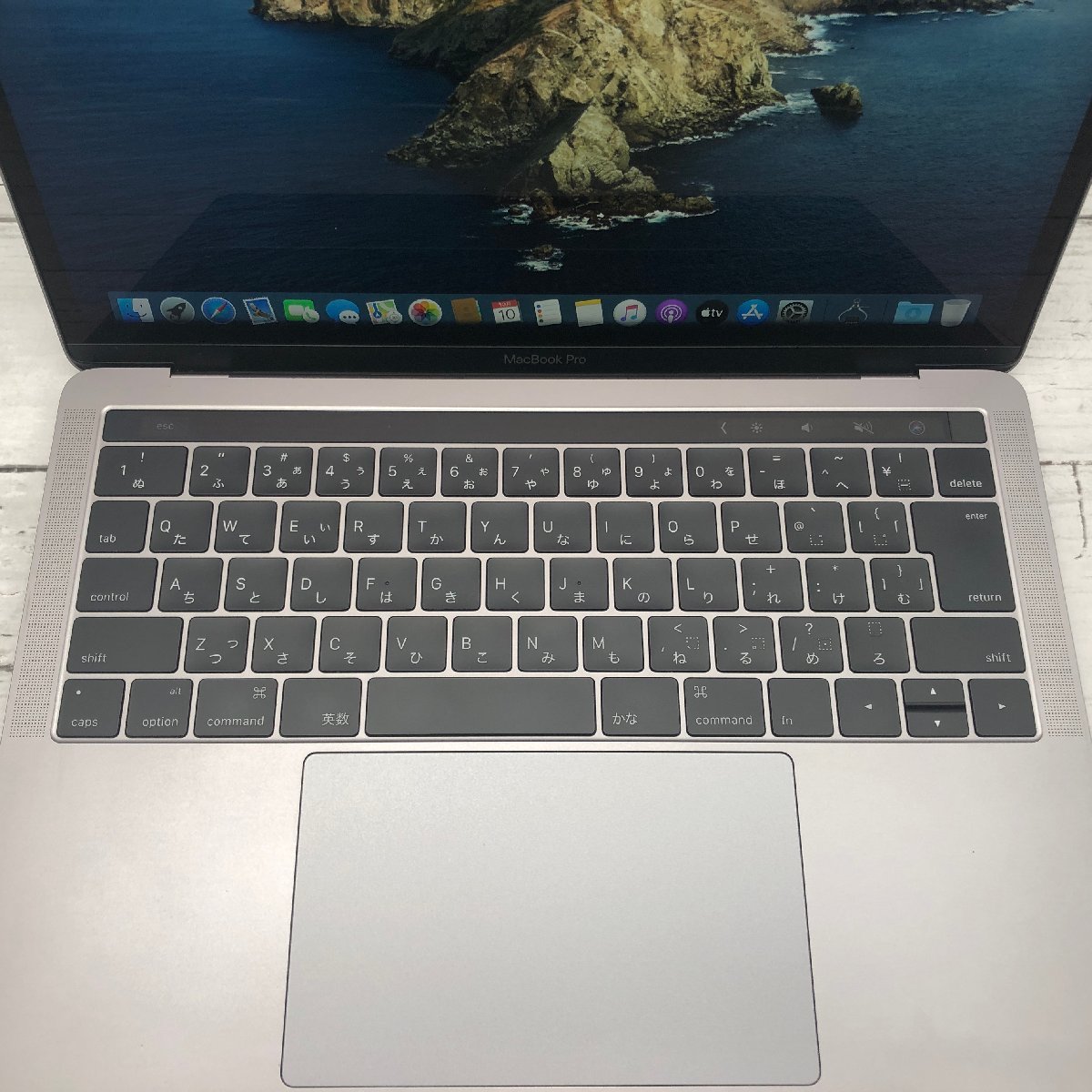 Apple MacBook Pro 13-inch 2016 Four Thunderbolt 3 ports Core i5 