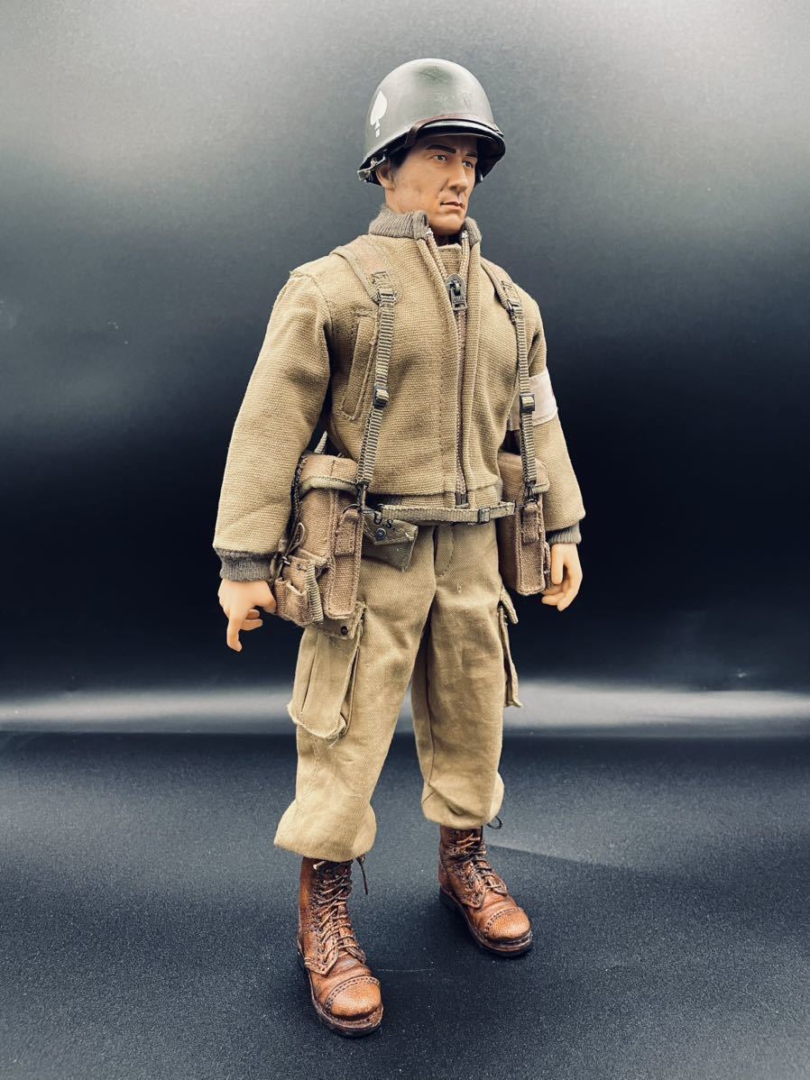 ドラゴンモデルズ1/6アメリカ陸軍第94歩兵師団衛生兵ドック・ピーターソン 第506 第101空挺師団 アメリカ陸軍 WWII 1/6 Story Soldier | Amazon ミリタリー