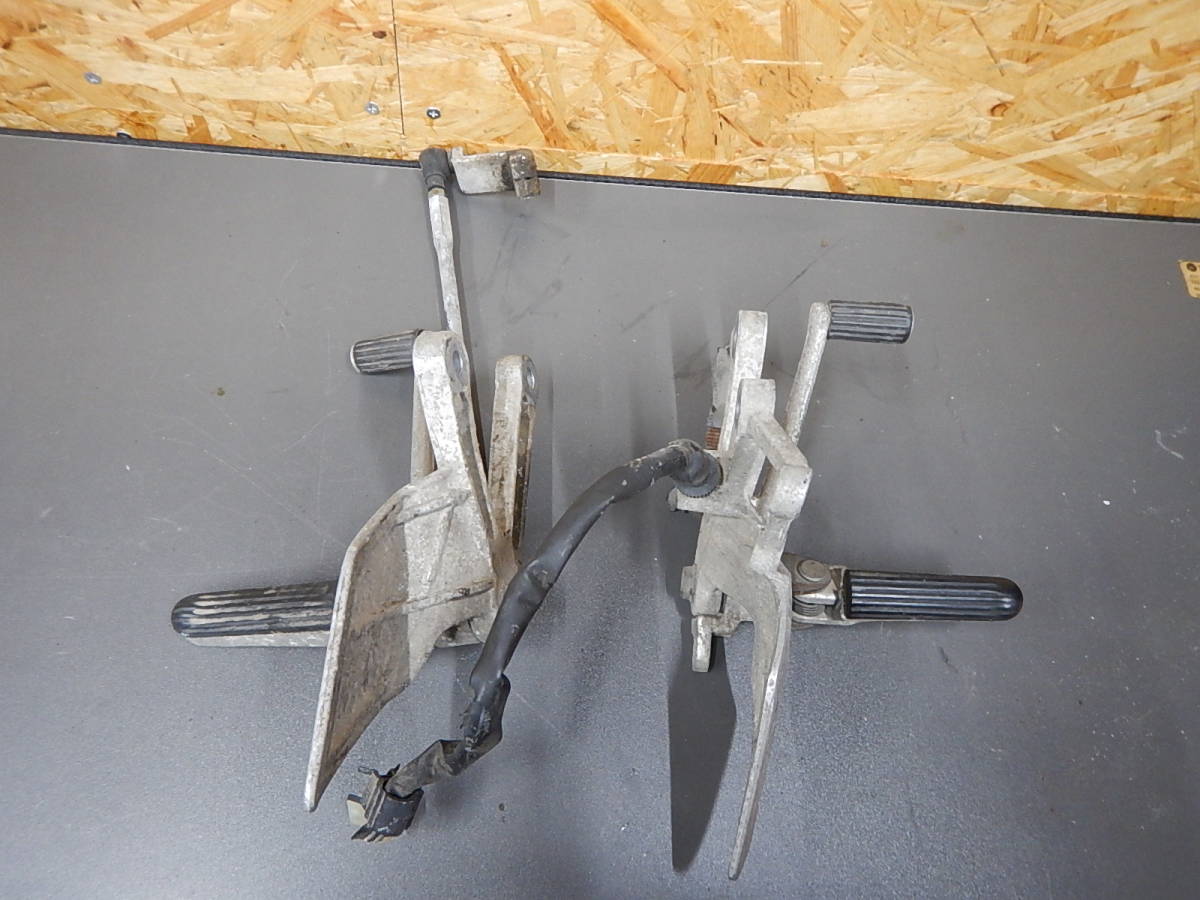 HONDA MC18　NSR250R メインステップ 左右　( HRC 88 89 MC16