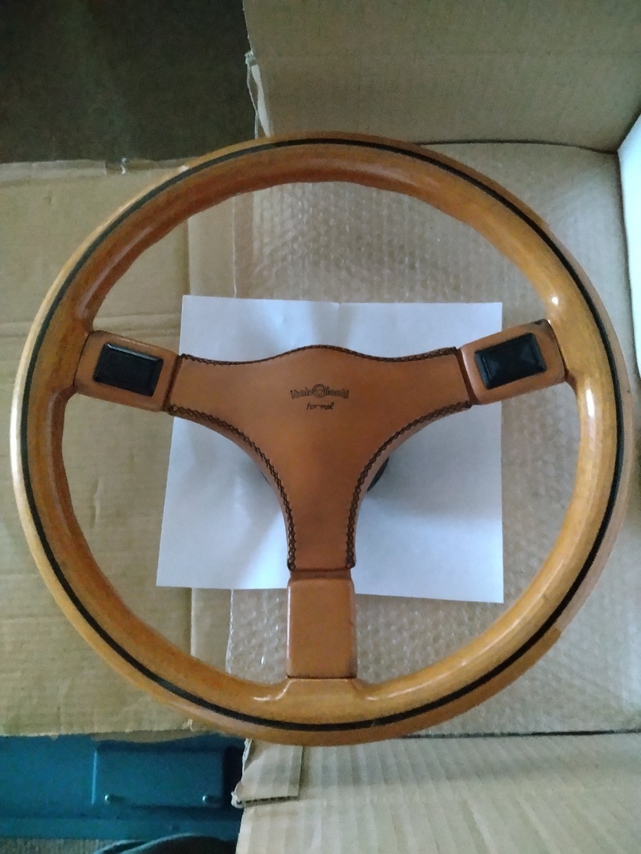 【セール，お買い得】 旧車当時物 italvolanti formelステアリング ブラウン系ウッド ボス付(ステアリング、ハンドル本体)｜売買されたオークション情報、yahooの商品情報をアーカイブ公開 - オークファン ステアリング、ハンドル本体