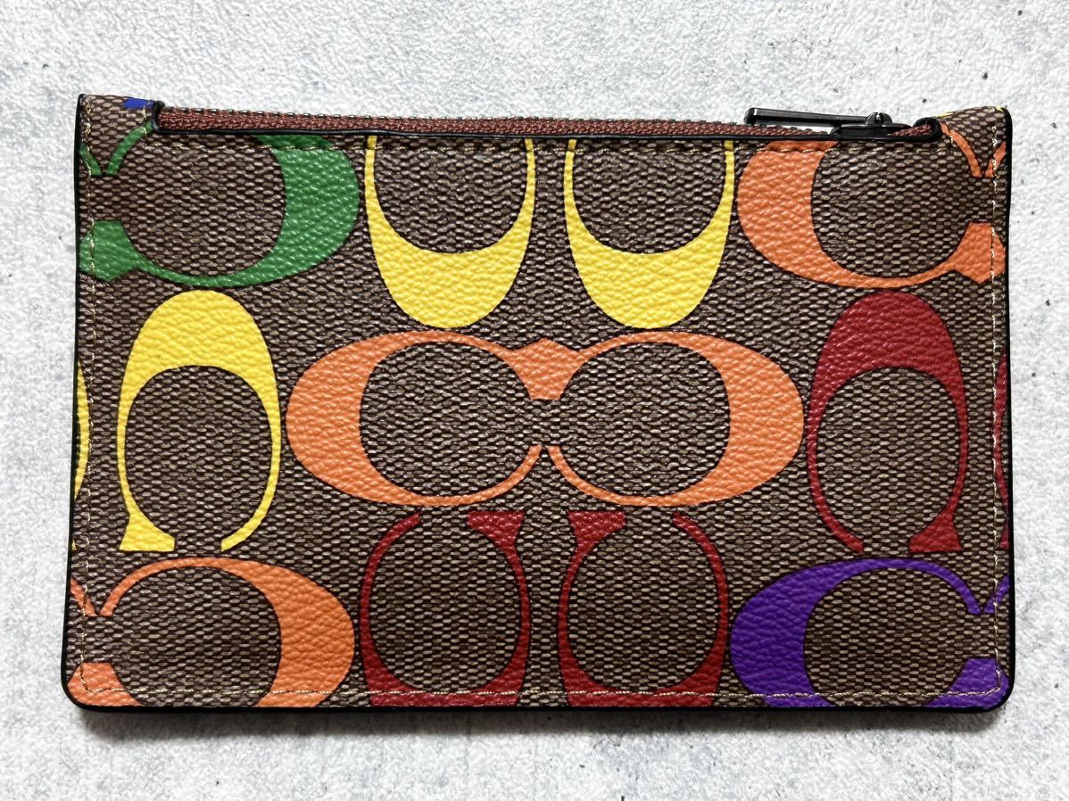 新品 正規品 コーチ ジップ カードケース レインボー シグネチャー キャンバス　　ブラウン マルチ COACH C9862 ミニ財布 柳委8488