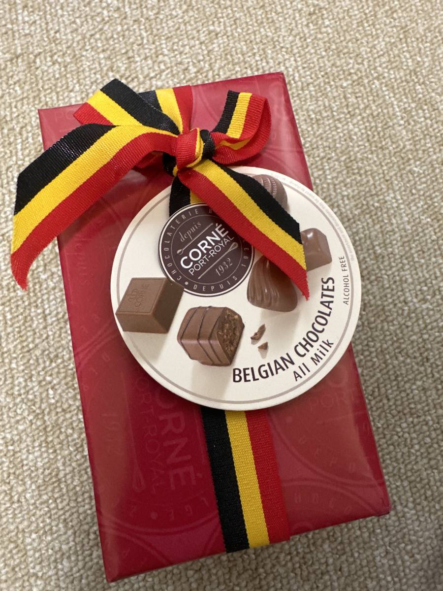 ベルギー購入★ ブリュッセルの老舗★コルネ　ポート・ロイヤル★mix チョコレート235g