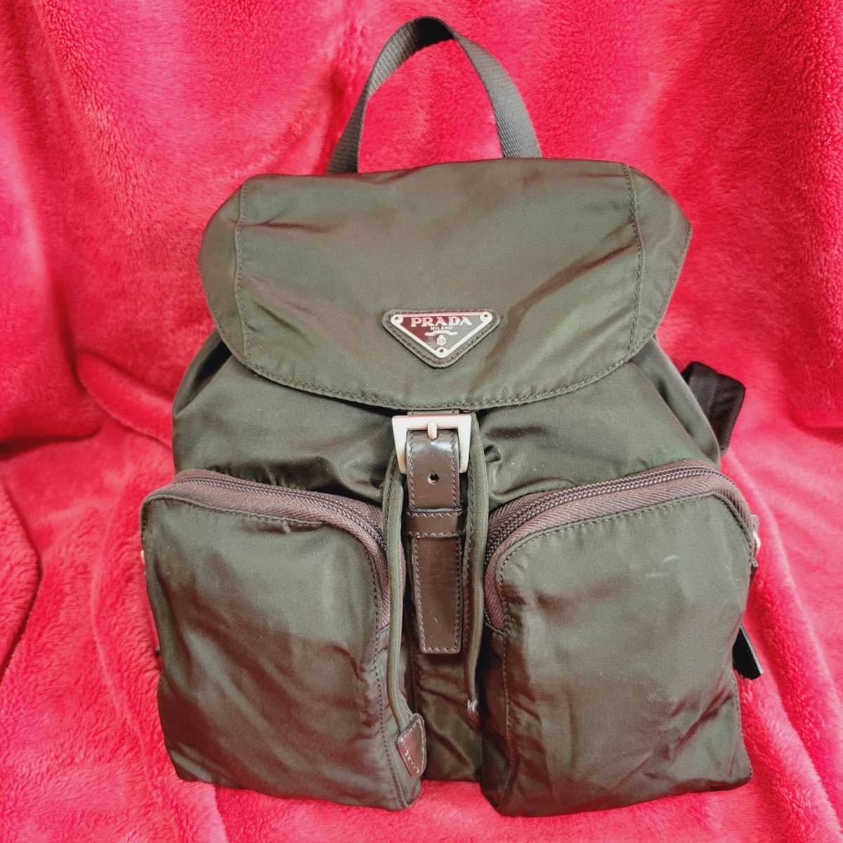 PRADA プラダ トライアングルプレート 三角ロゴ ナイロン リュック