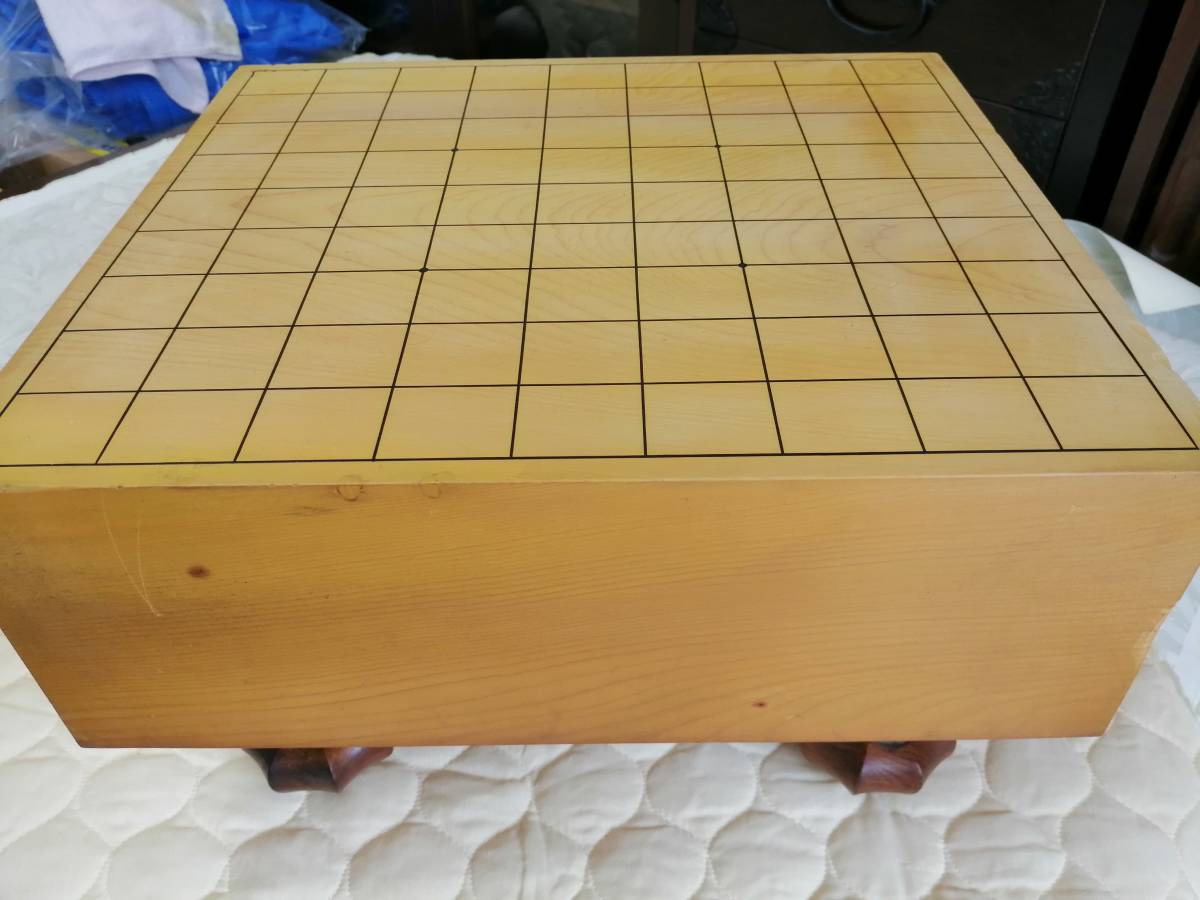 将棋盤 木製 天然木 厚み約7cm ヘソあり 高級感 足付 - メルカリ 2