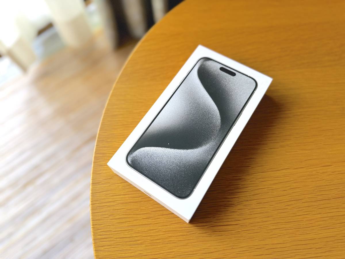 海外版Apple iPhone 15 Pro Max本体 シャッター音無し シャッター無音] 新品 未開封 SIMフリー 新品 海外モデル シンガポール