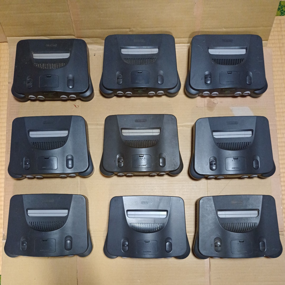 限定セール，お得 J2405 任天堂 ニンテンドー64 本体 9台セット 動作未確認 ジャンク 大量 まとめ売り Nintendo64 N64(本体、アクセサリー)｜売買されたオークション情報、yahooの商品情報をアーカイブ公開 - オーク 本体、アクセサリー