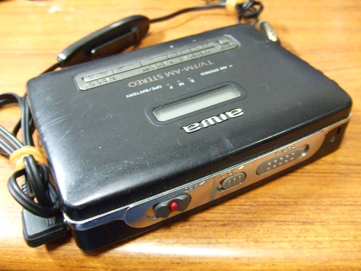 f170 aiwa/アイワ ポータブルカセットプレーヤー HS-JX950 本体 未確認