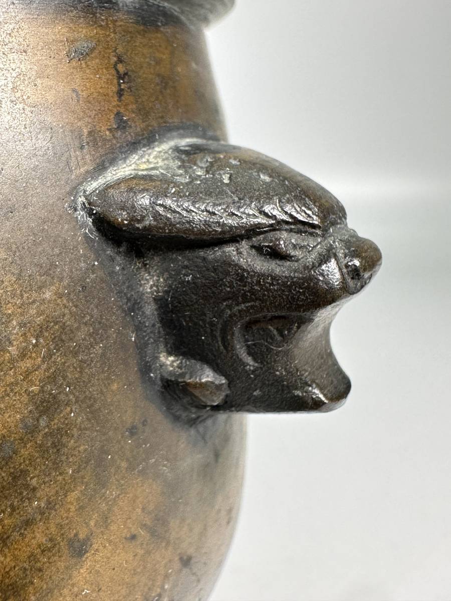中国美術 清朝 清代 金銅製 花鳥文獅耳香炉 大明宣徳年製 在銘 古物