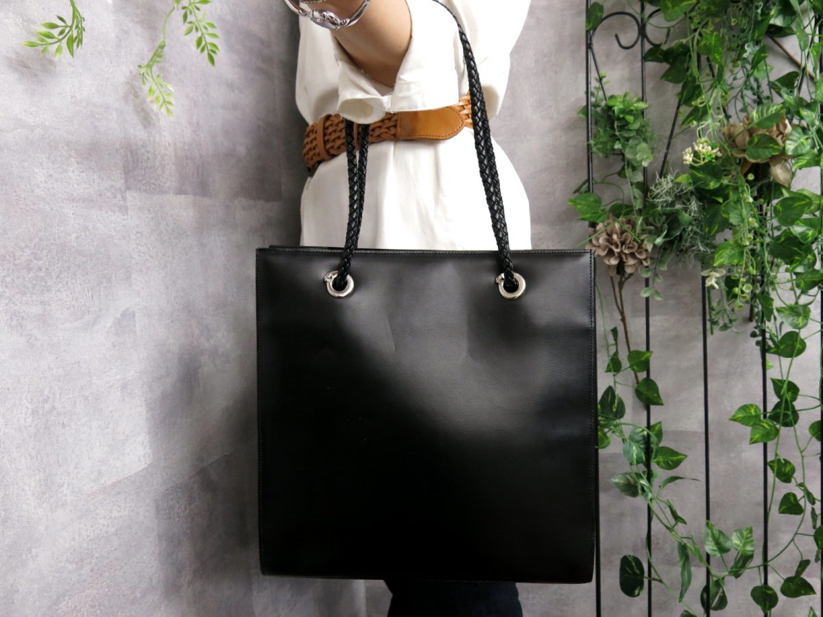 ○美品○Cartier カルティエ○パンテール○カーフ レザー 本革