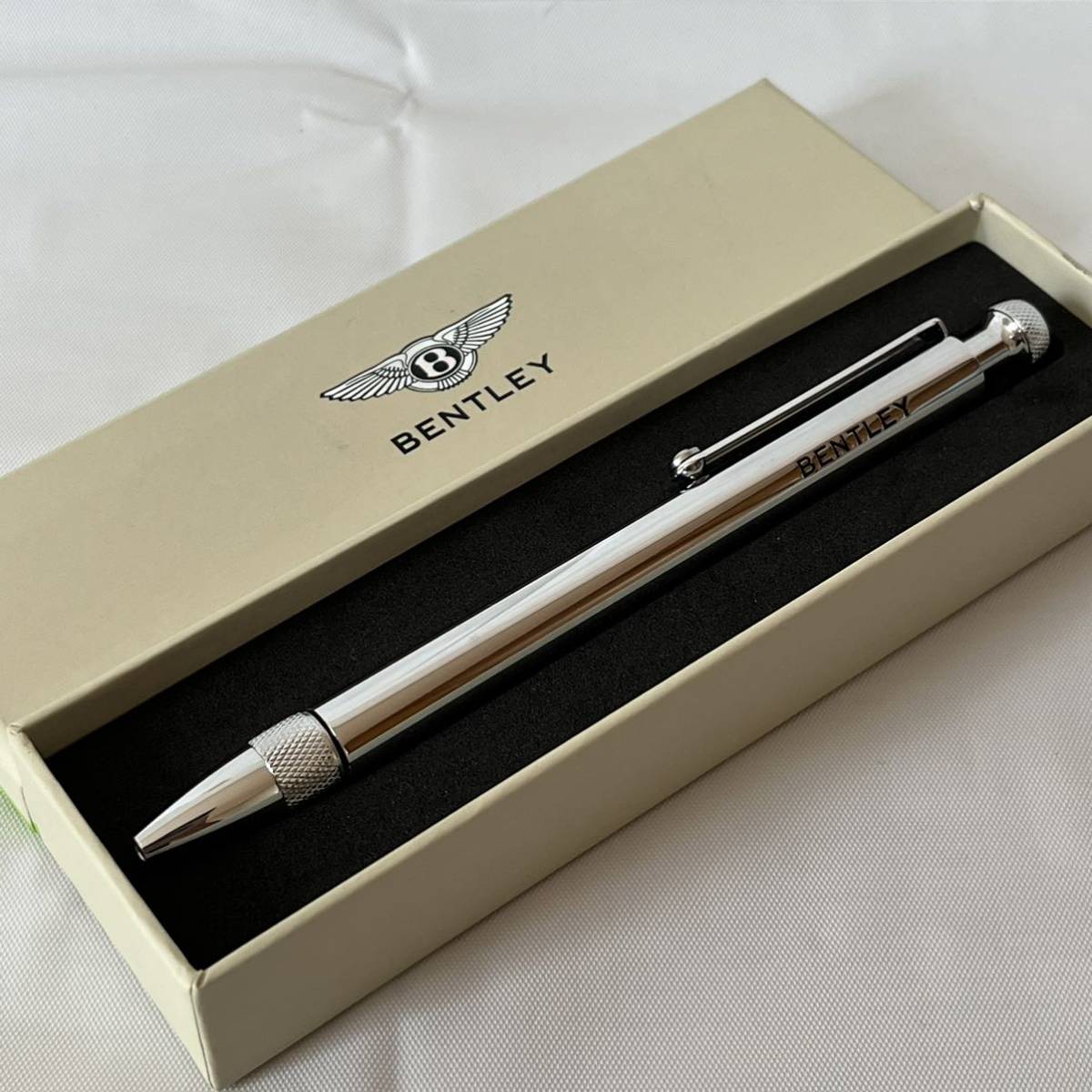 美品 BENTLEY ベントレー ノベルティ 非売品 ボールペン シルバー 試し 