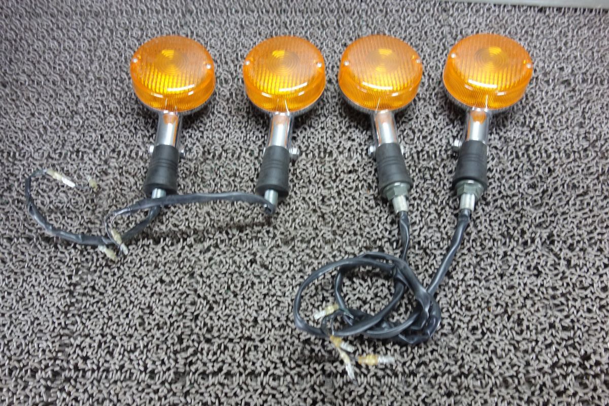 SR400 ウインカー 1JR RH01J RH03J ヤマハ 純正 4個セット 045-0802 検 SR500 #R20231016