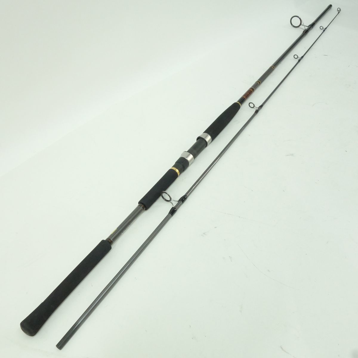 Shimano シマノ ワールドシャウラ 2750FF-2 中古美品