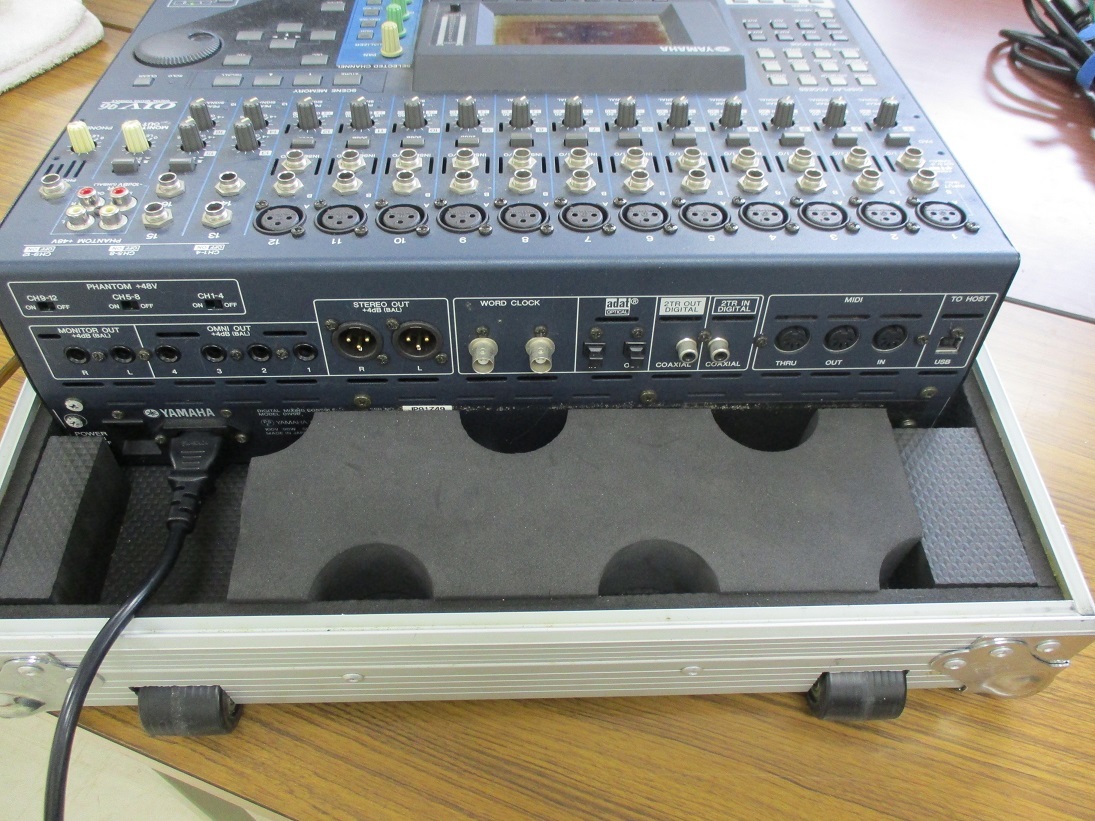 YAMAHA のデジタルミキサー 01V 96 中古品 【公式通販】