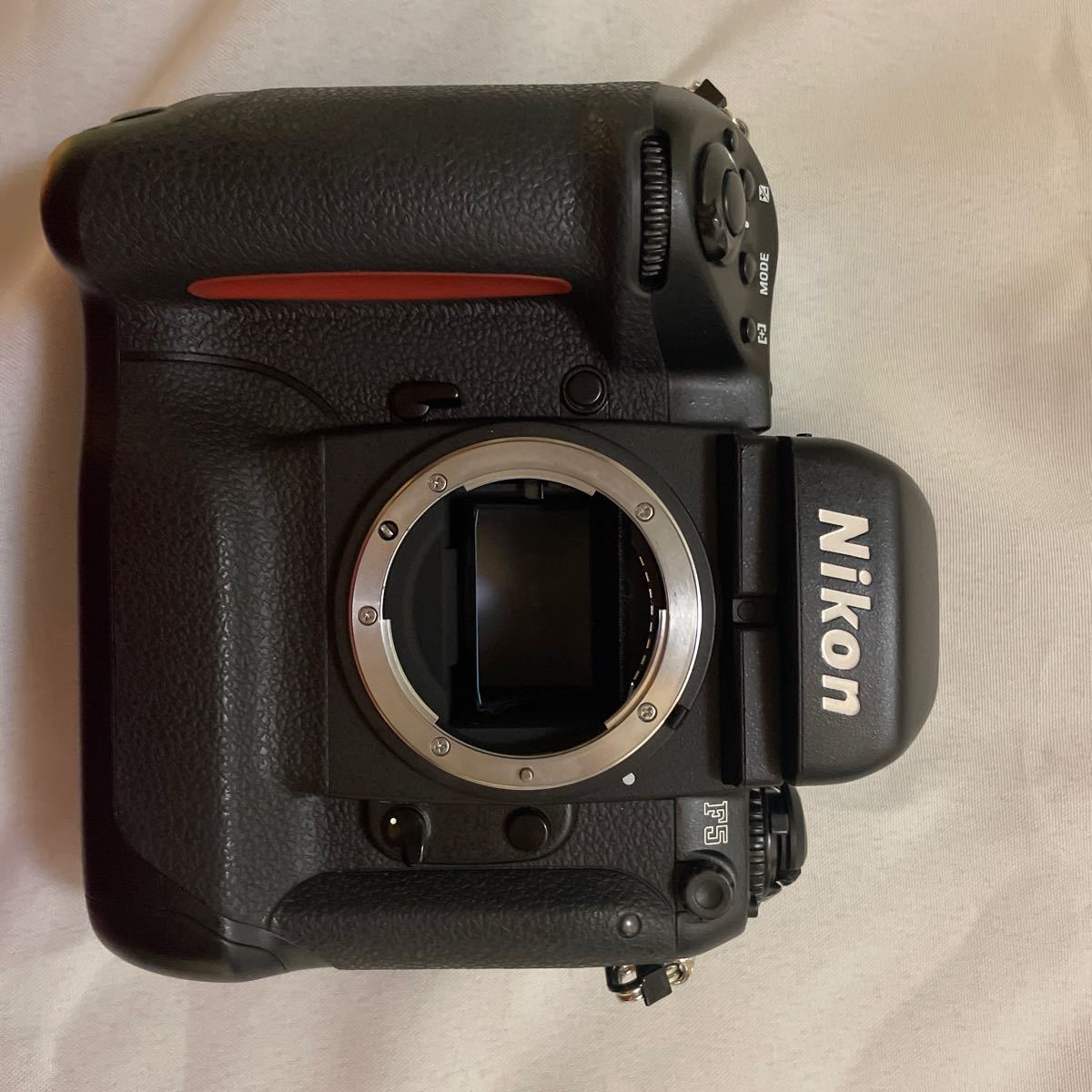 ニコンF5 ボディー中古品