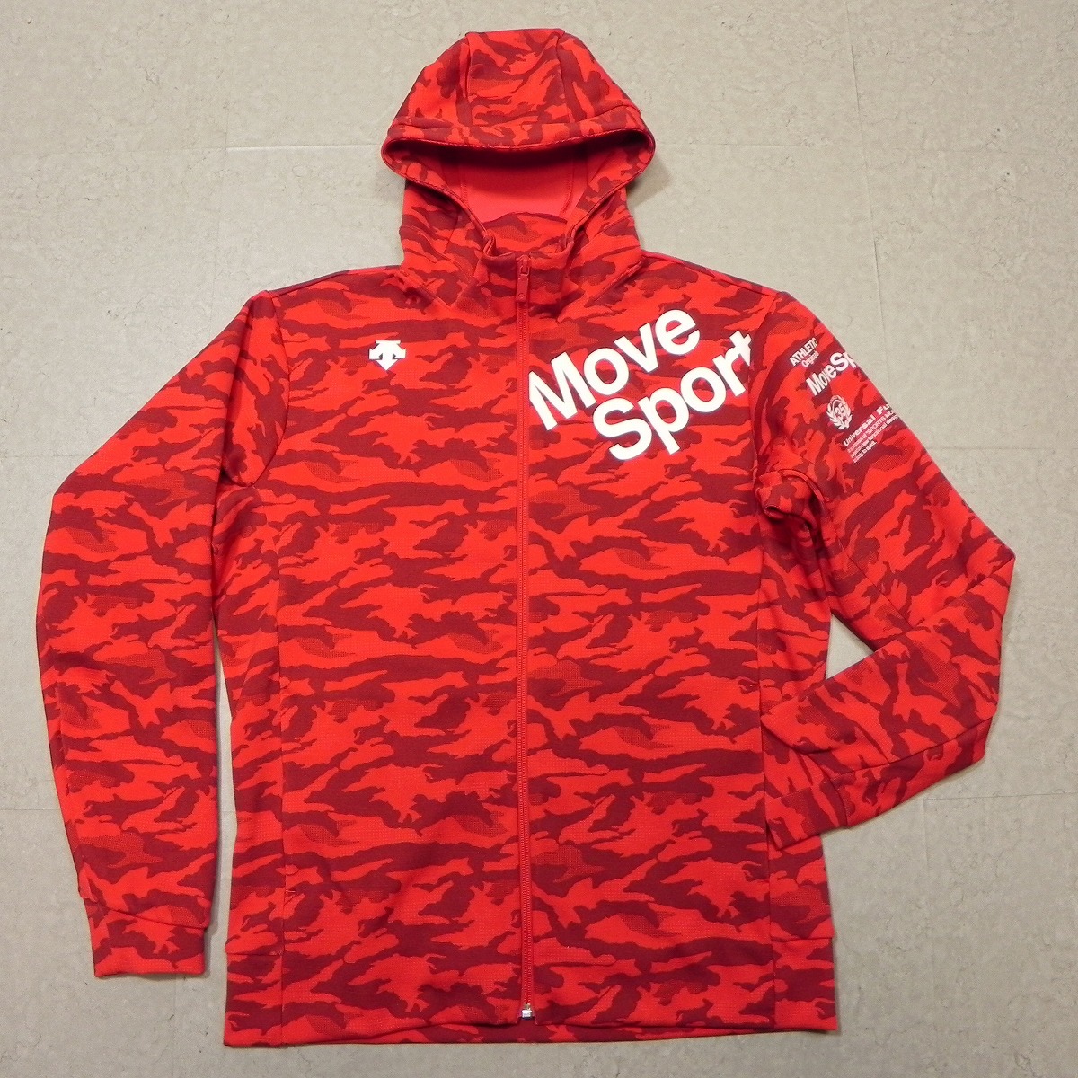 DESCENTE デサント ジャージジャケット フード付 メンズL 赤系 総柄 スポーツ DMMSJF22 パーカー ★e