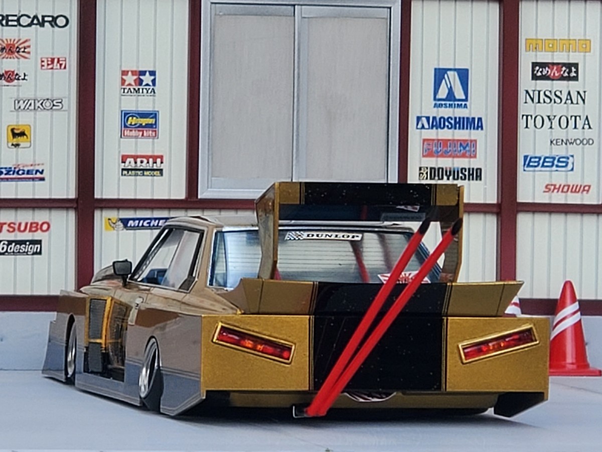 アオシマ1/24街道レーサー430セドリック フルシルエット完成品(完成品