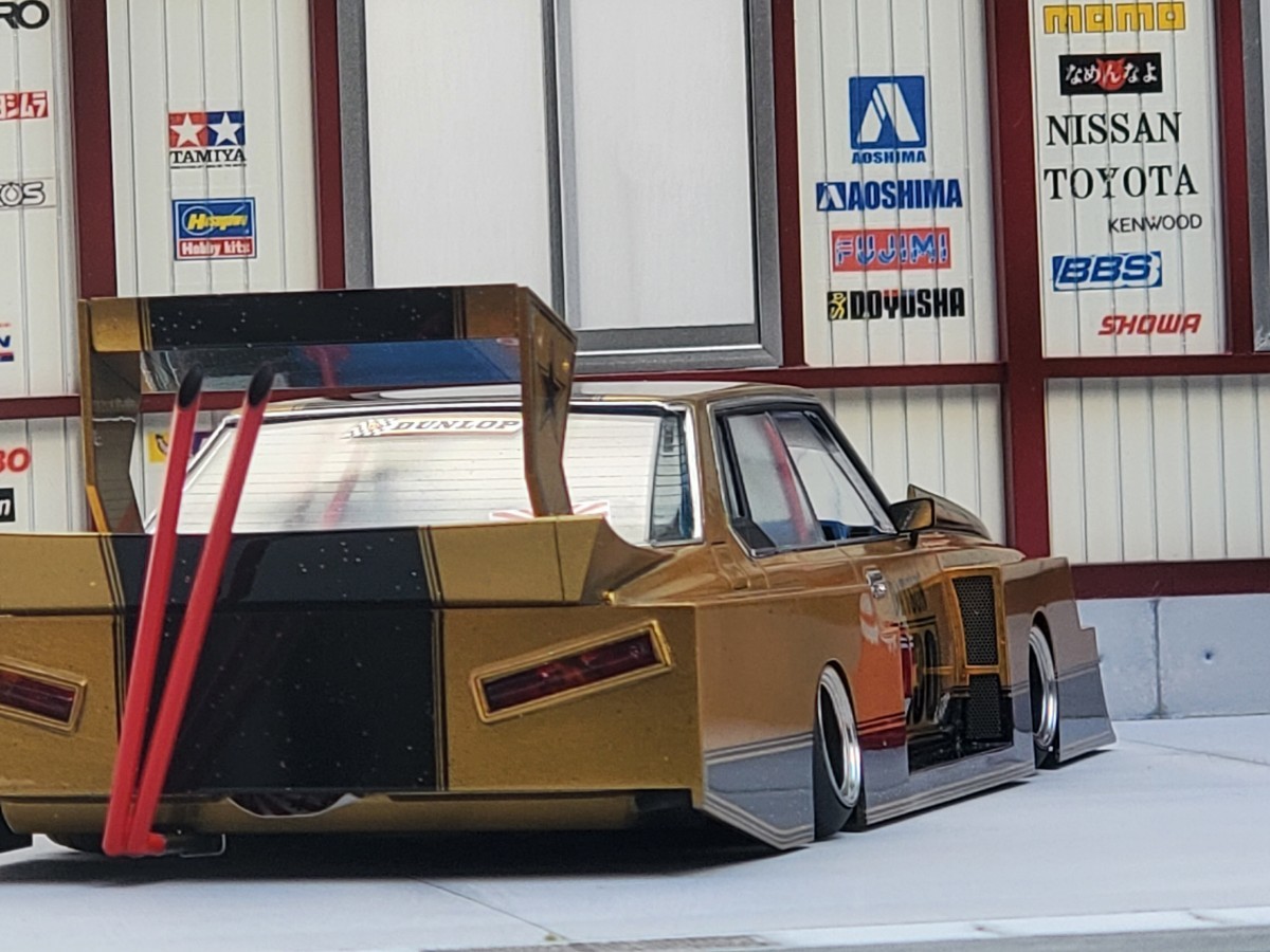 アオシマ1/24街道レーサー430セドリック フルシルエット完成品(完成品