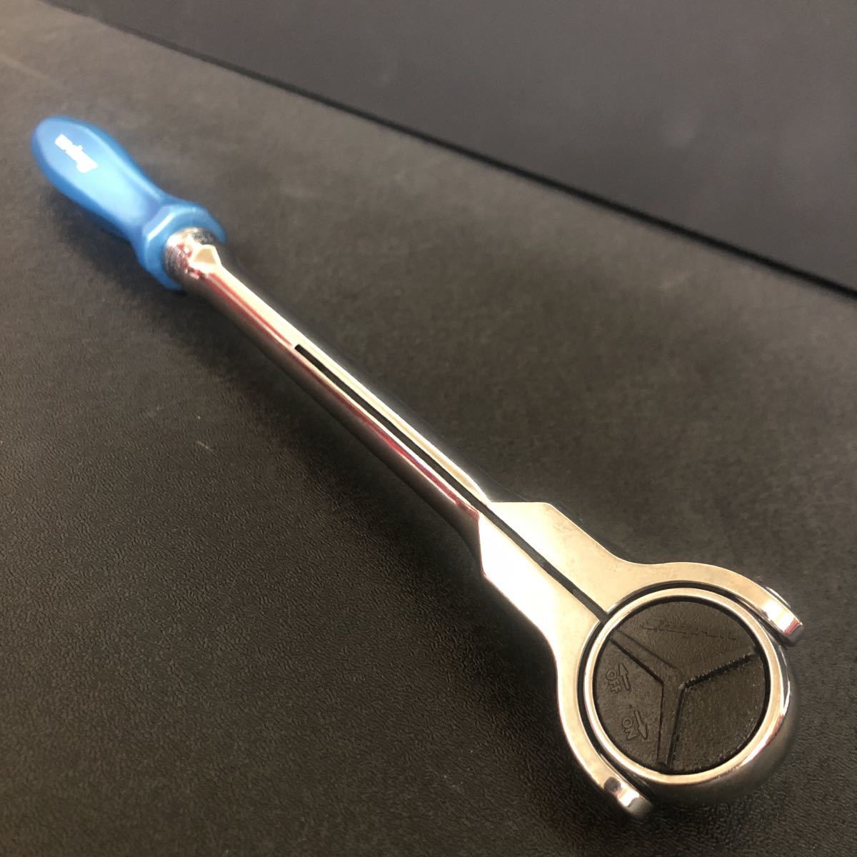 新品　スナップオン スイベルラチェット 3/8 FHNFD100 Snap-on ラウンドヘッド　パールブルー　限定　レア