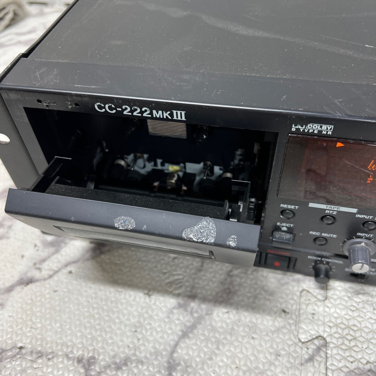 TASCAM CC-222MKIII (日本) 業務用CDレコーダー⁄カセットデッキ
