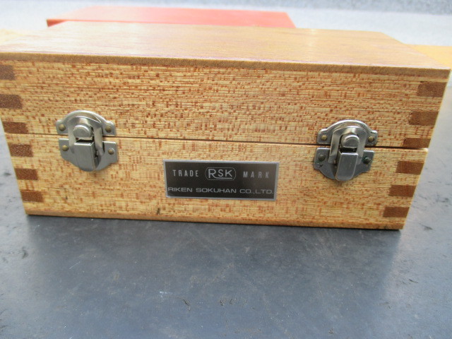 t311☆一般工作用 平形水準器 新潟理研測範（RSK）150×0.02 程度