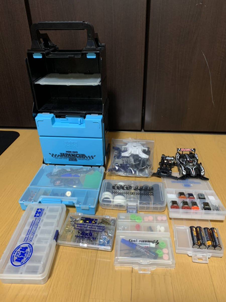 ミニ四駆】ポータブルピット J-CUP2014 タミヤ｜TAMIYA 通販 | ビックカメラ.com ミニ四駆　ポータブルピット　2014年