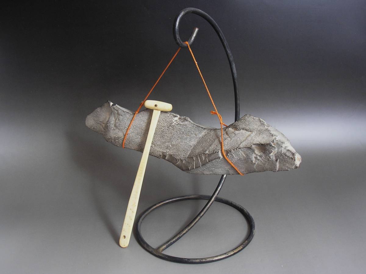 サヌカイト手作り風鈴(中) 磬石　カンカン石　原石　　ウインドチャイム1 手作りサヌカイト風鈴 亀（吊りタイプ） : サヌカイト特約販売店扇誉亭