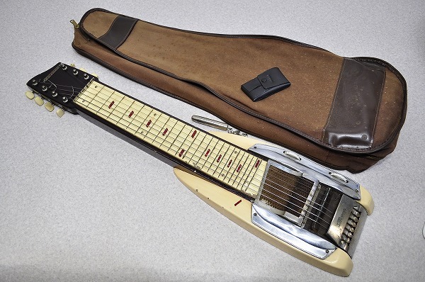 Teisco　スチールギター　ケーブル付き　ジャンク品　レトロ　弦楽器　テスコ ジャンク□TEISCO 7L スチールギター テスコ レトロ ビンテージ 7弦
