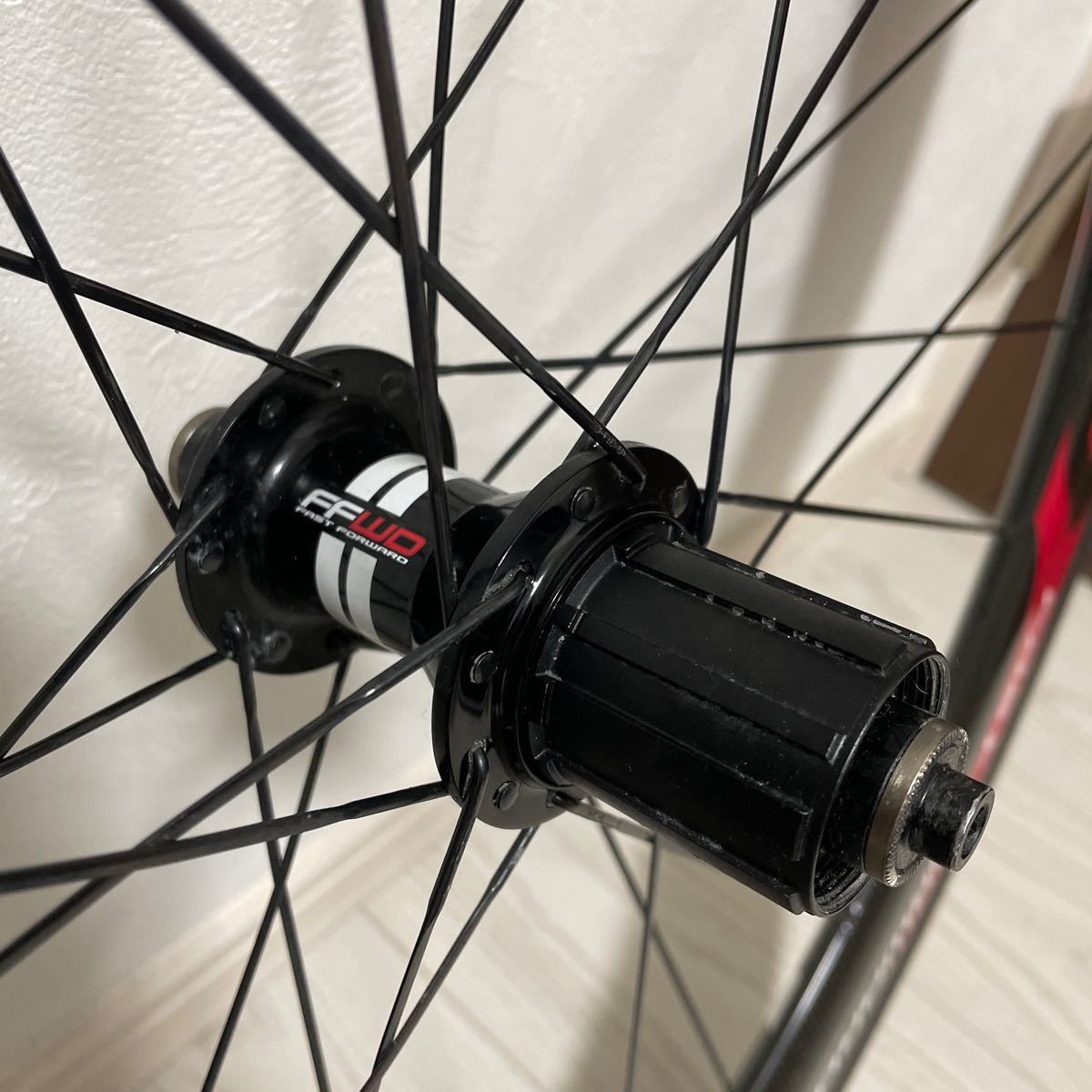 FFWD F6R カーボンチューブラーホイール チューブラータイヤ付き60mm