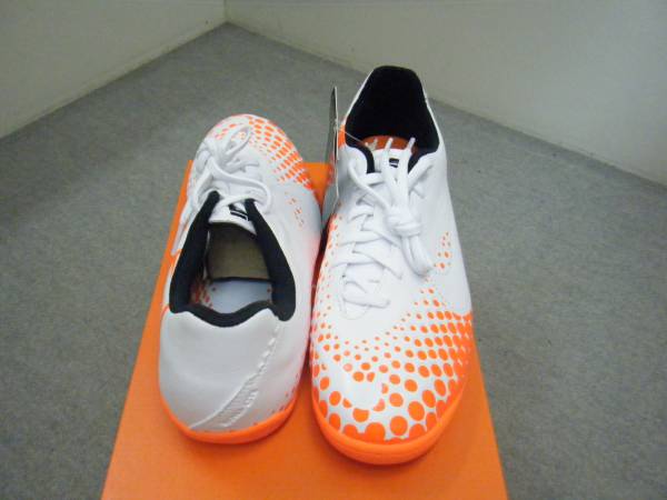 Nike ナイキ ナイキ5エラスティコ フィナーレ 26 5 26 5cm 売買されたオークション情報 Yahooの商品情報をアーカイブ公開 オークファン Aucfan Com