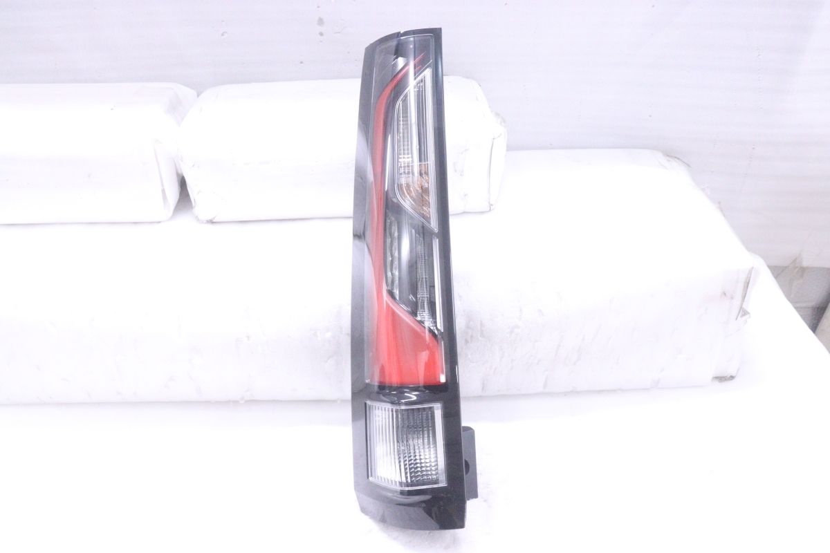 2025，人気 3Y-1102 LED RP3 ステップワゴンスパーダ 左テールライト STANLEY W1890 打刻:J1 ASSY 純正 ホンダ YM(テールライト)｜売買されたオークション情報、yahooの商品情報をアーカイブ公開 - オークファン ホンダ用