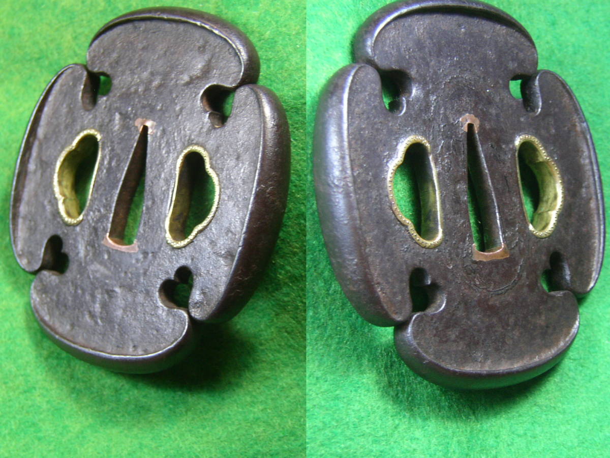 鉄鍔　短刀　M１２４４ 鍔 四方猪の目 厚手.木瓜葵形.強固な打ち返し耳.江戸期.鉄質も鉄味も
