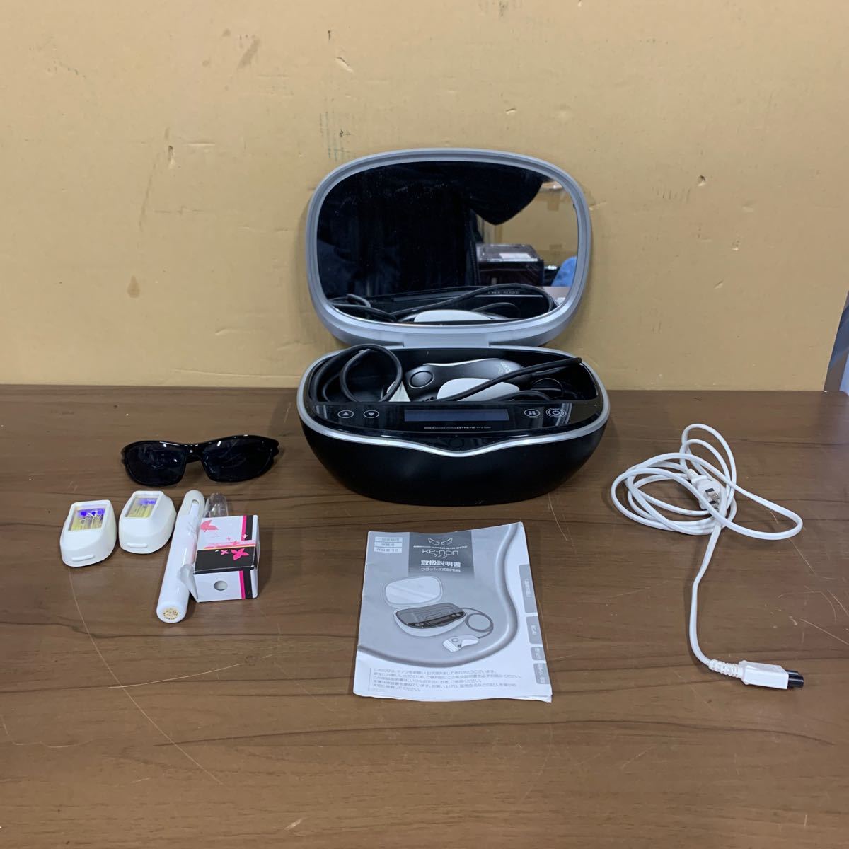 UTk100 エムテック ケノン　KE-NON NIPL-2080 Var.7.1 フラッシュ式　脱毛器　美容機器　動作品　現状品　家庭用