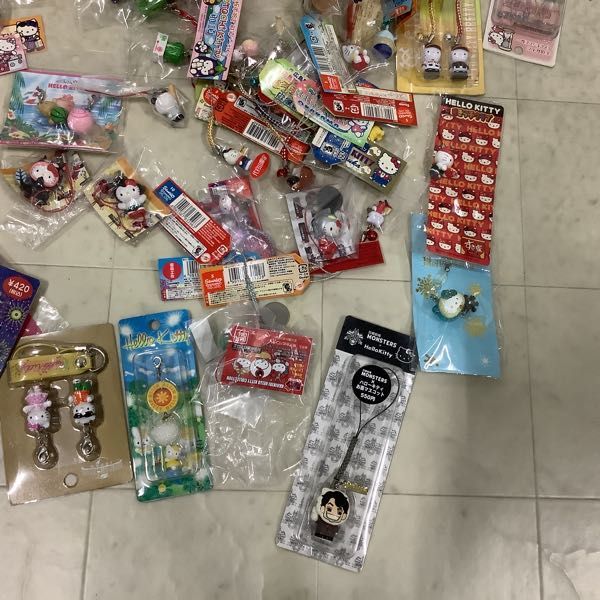 ハローキティ ご当地キティ ストラップ キティちゃん キティちゃん