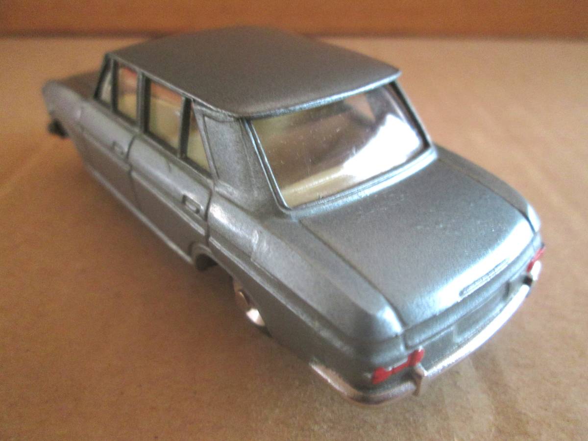 ダットサン モデルペット ブルーバード モデルペットNo.5DATSUN