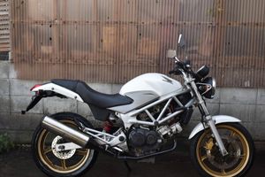VTR250のYahoo!オークション(旧ヤフオク!)の相場・価格を見る｜Yahoo