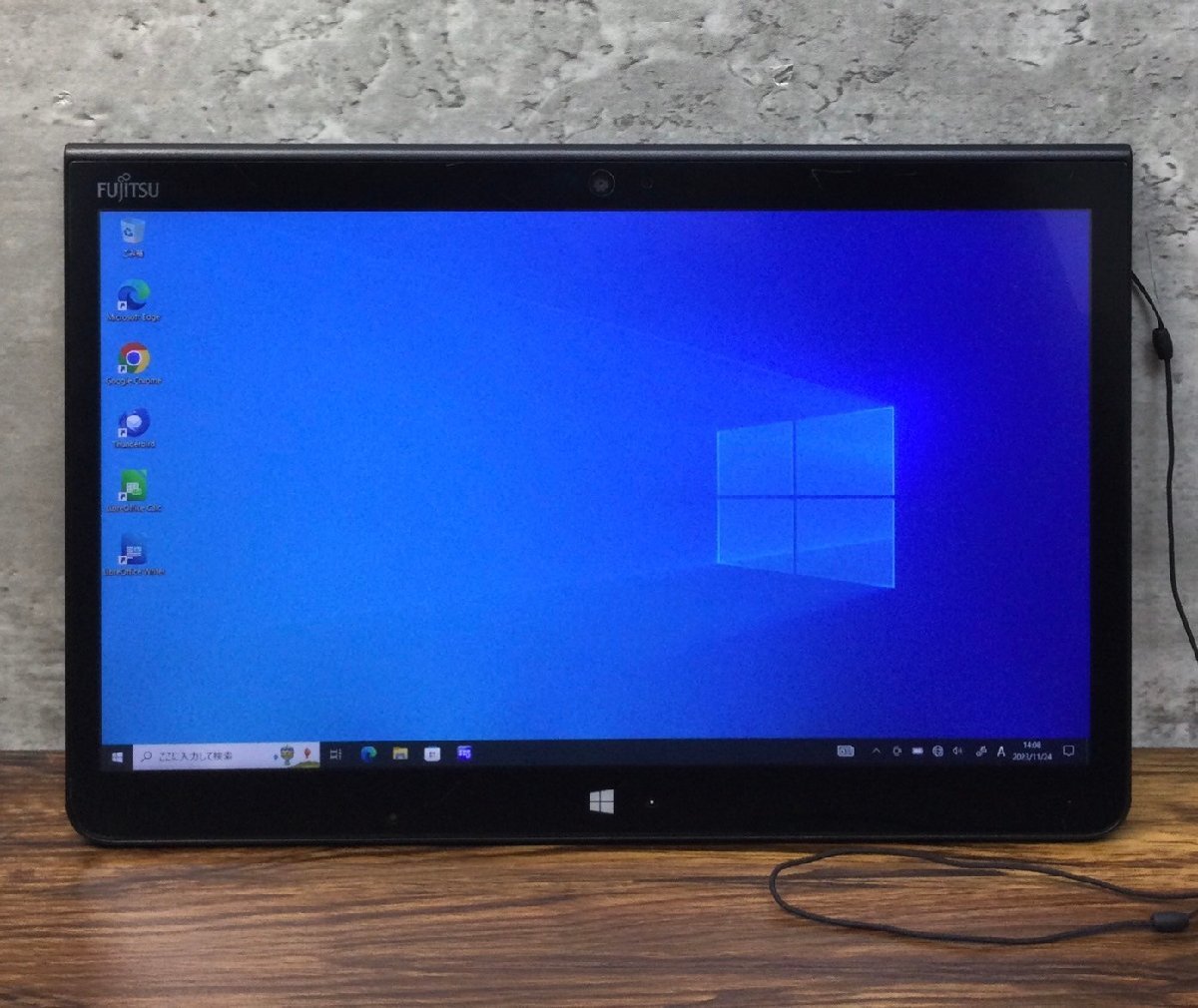 Kouページ 1円～ ○富士通 ARROWS TAB Q736/P / Core i5 6300U (2.40GHz