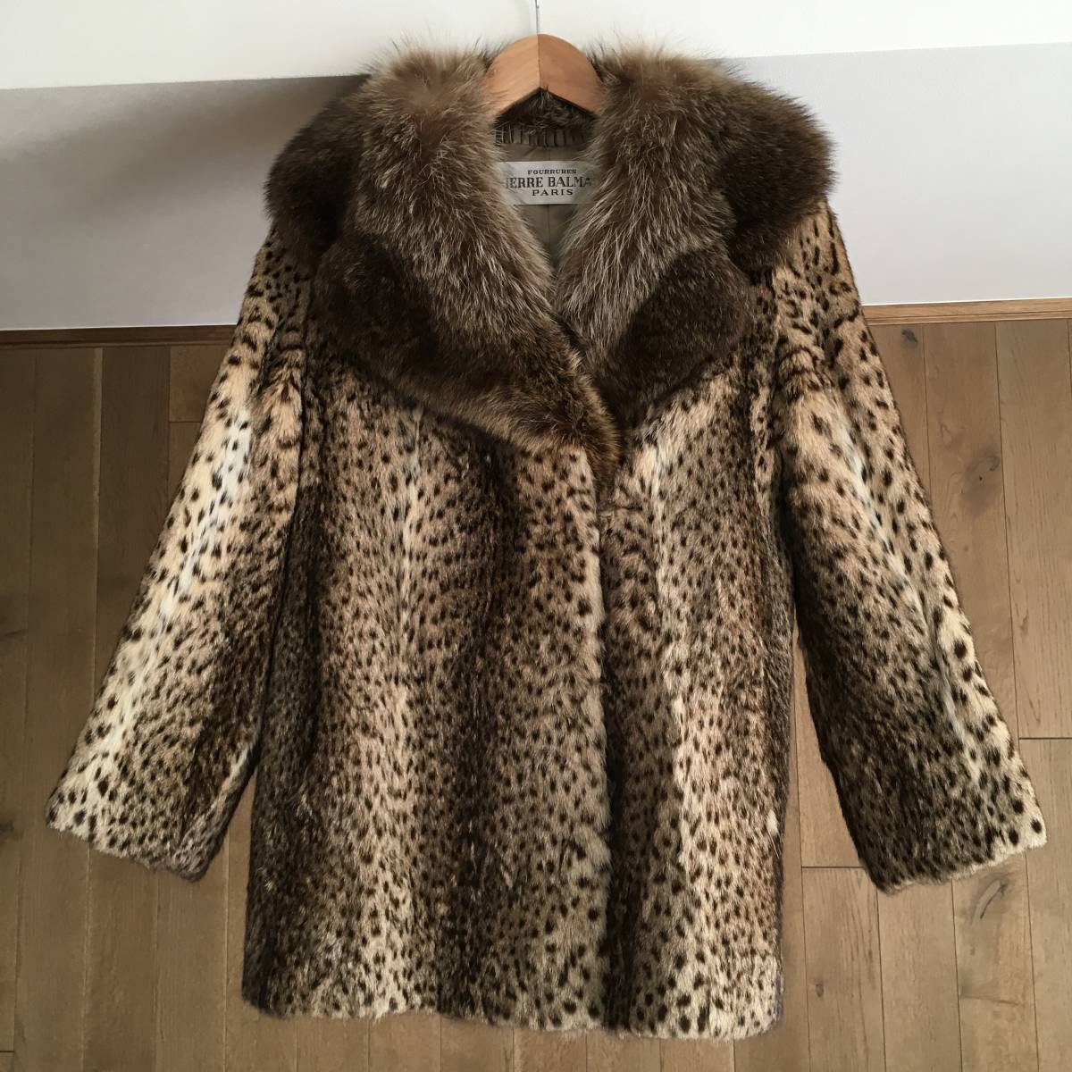 美品 PIERRE BALMAINピエールバルマン 毛皮 コート F BALMAIN PIERRE