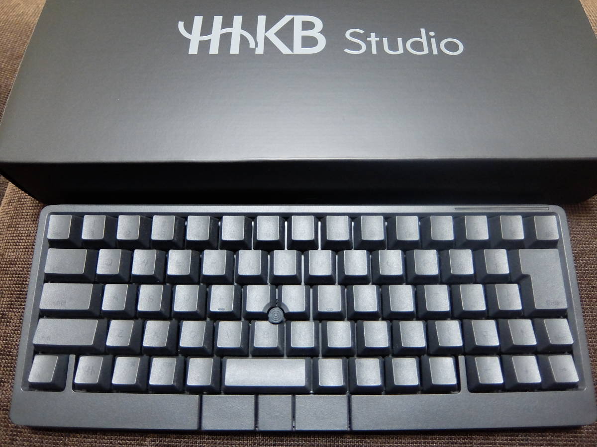 美品)HHKB Studio 墨・日本語配列、USB Type-Cケーブル(ワイヤレス 