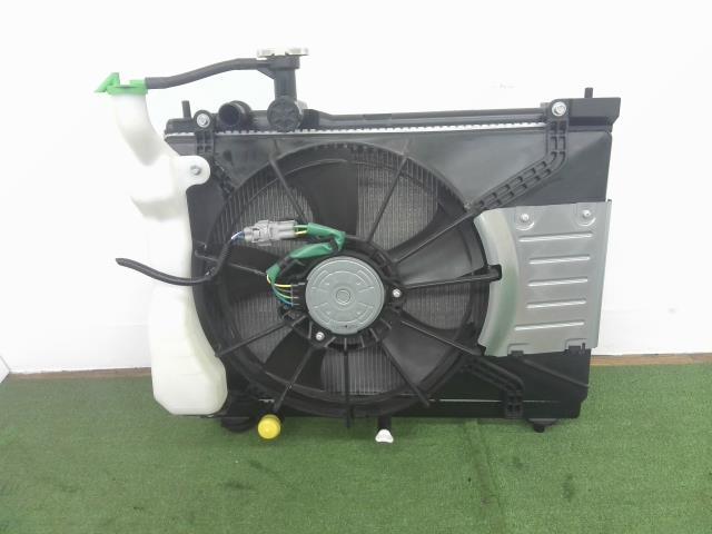 スイフト 5AA-ZC53S ラジエター ラジエータ CFK yatsu